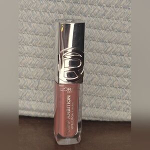 L'Oreal Pump Ambition Lip Oil 601 Worth It
